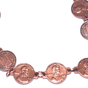 Bransoletka z ogniwami vintage: Miniaturowe miedziane monety Lincoln Pennies / Penny, 1976, 8,5"