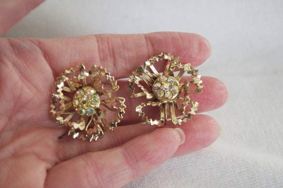 Vintage Brooch / Pin /Earring Set: Gold Filigree … - image 8