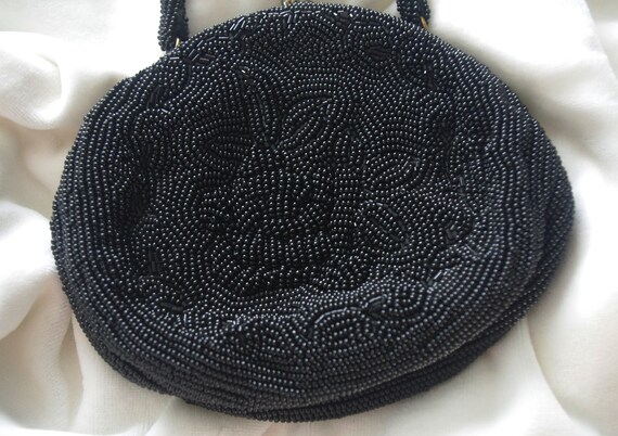 Vintage Beaded Evening Bag: Black Bugle Bead Flow… - image 2