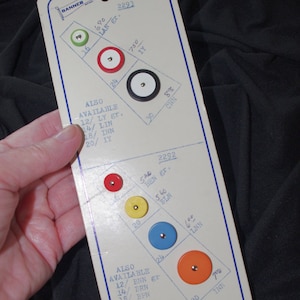 Vintage Button Card: Salesman Sample Banner Round Plastic Shank Buttons Different Sizes & Colors 1940s image 1
