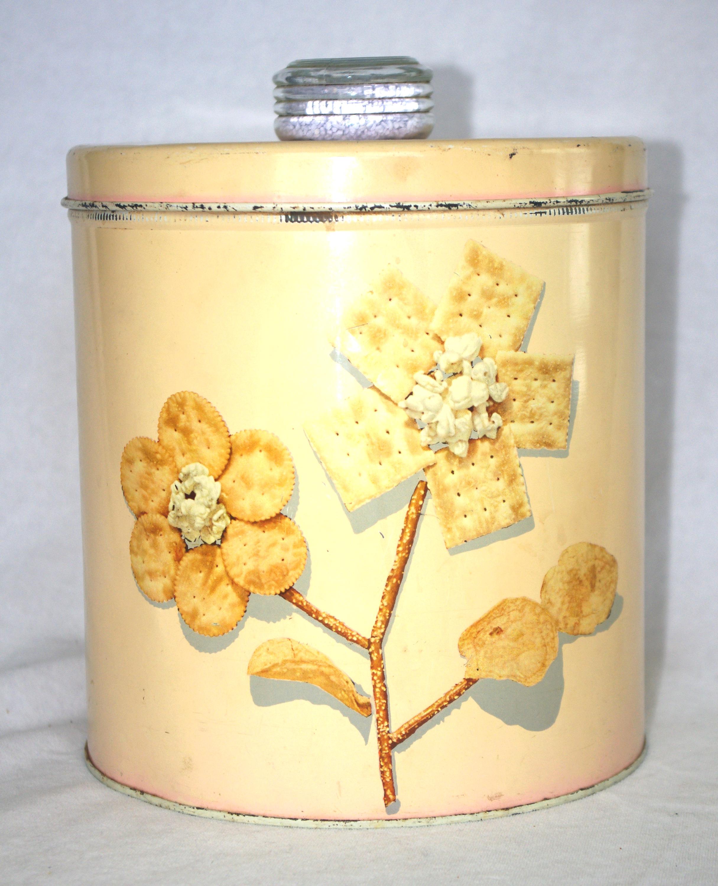 Vintage Tin: Large 