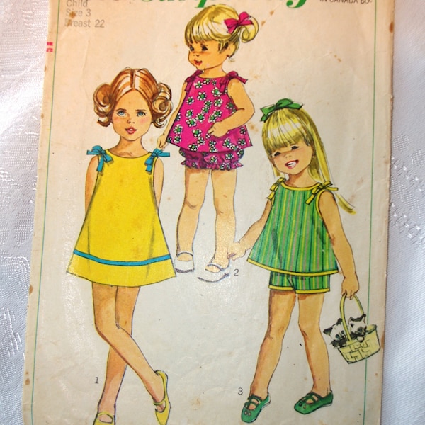 Vintage Simplicity Child's Dress, Top, Shorts, & Bloomers Pattern: Child Sz 3 1960s 1968 #7668