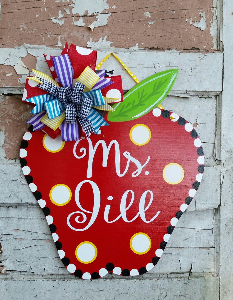 Personalized Teacher Apple Door Hanger Teacher Appreciation Etsy