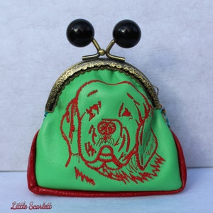 Porte monnaie rétro en cuir vert et rouge, broderie chien image 2