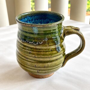 Joe Reinhardt Catawba Valley NC Art Pottery Mug Green Blue Glaze Hand Thrown 4"