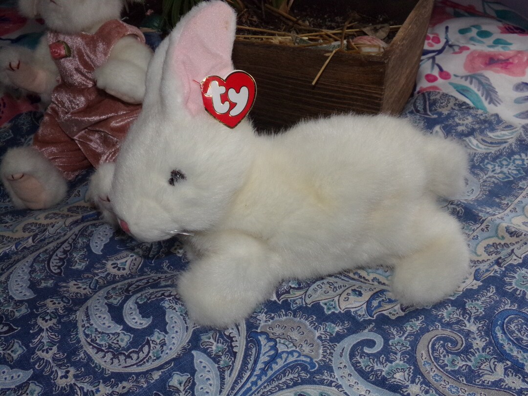 Classic TY Bunny Collection / 1997 White Easter Bunny / Rare TY Bunny ...