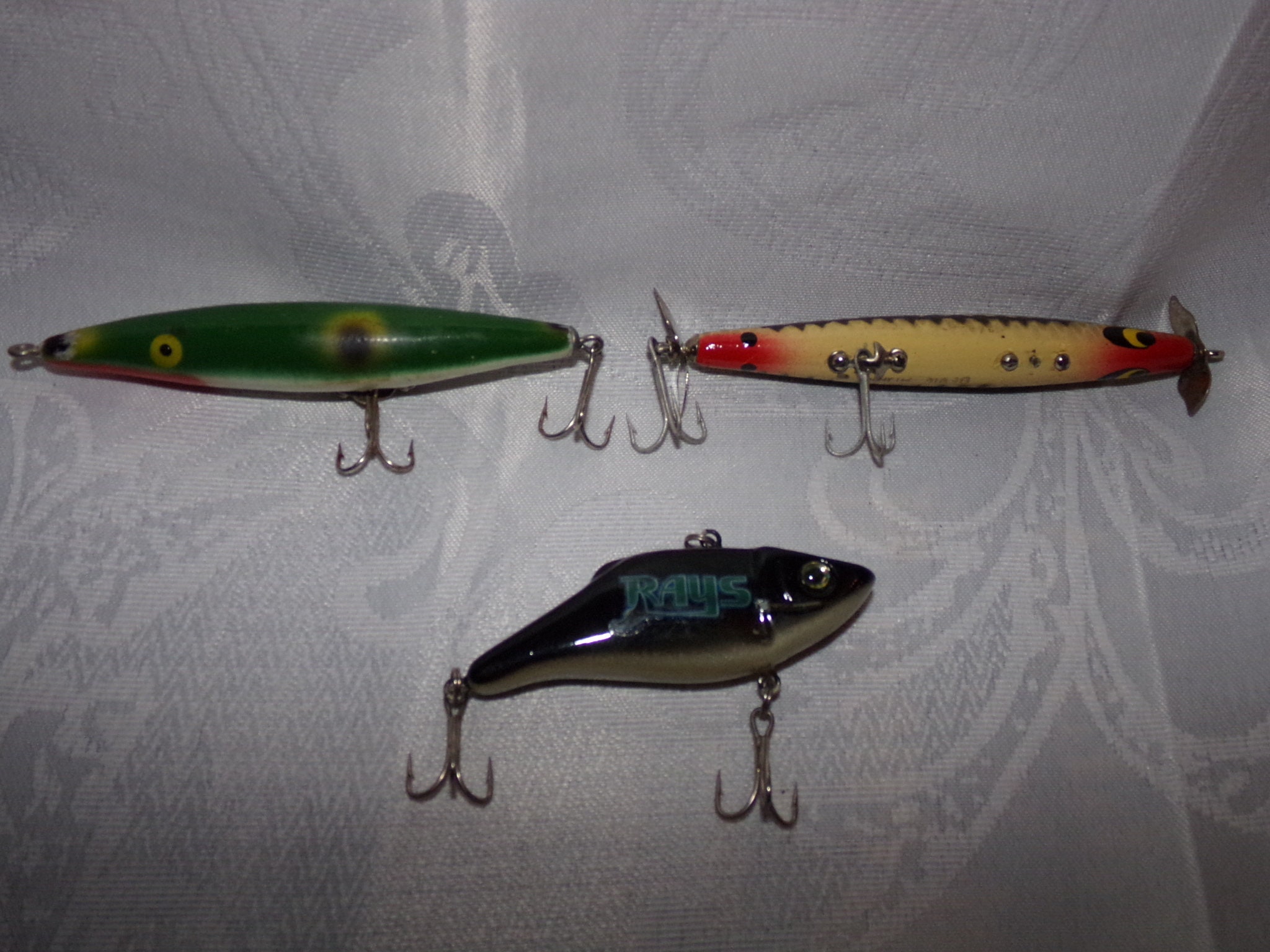 Vintage Rare Fishing Lures / Set of 3 Fishing Lures / Dewig Fishing Lure /  Rays Black Fish Glass Eye Lure / Collection of Lures 