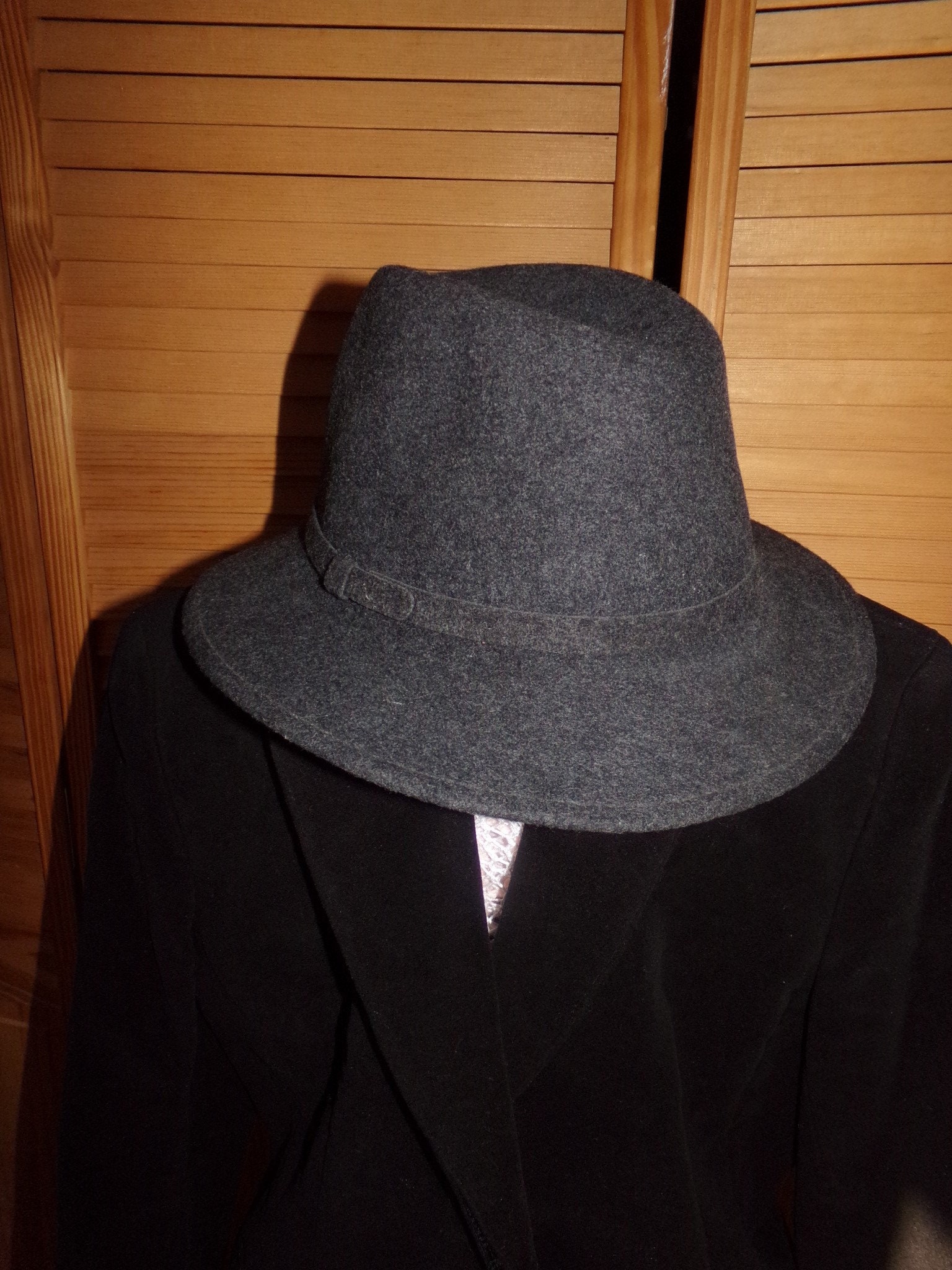 Vintage  100 % Wool Hat / Schuman Sullivan Hat  /    Connecticut Crusher  Wool Hat  /  Winter Hat /  Large Wool Hat