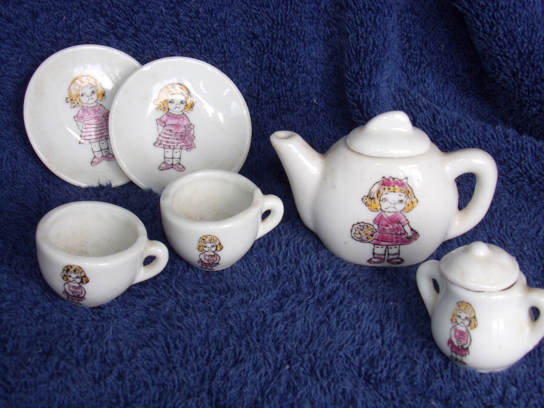 Rare Doll Tea Set / Retro Dolly Dingle Tea Set / Doll Size Tea Set