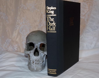 Stephen King  The Dark Half  /  Hard Cover Vintage Books /   1989 Stephen King Books