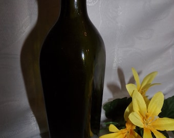 Old Green Bottles /  1851 Olive Green Whiskey Bottle / Kilmarnock Whiskey Bottle /  Collectible Bottles /  Man Cave Decor / For Him