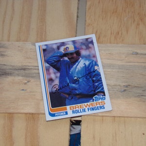 Topps Baseball card / Rollie Figers Baseball card /Signed Card /1982 Topps Pitcher Card / Sports Memorabilia Cards / Brewers Baseball card /
