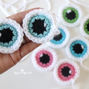 Crochet Cartoon Eyes Pattern - TWO Sizes!
