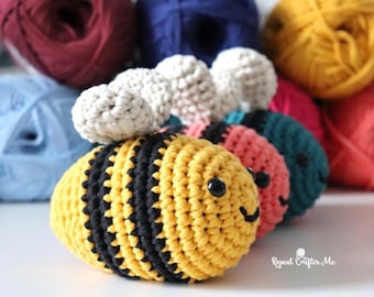 Easy Crochet Bees Pattern - Beginner Amigurumi Toy