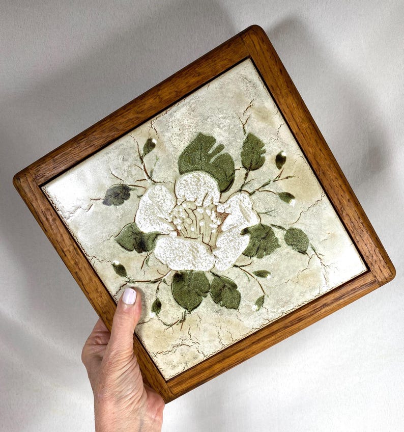 Vintage Magnolia Ceramic Tile Trivet: Handmade Oak Frame, 80s Decor image 2