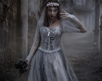 Gothic Ghost Costume for Women, Zombie Bride Dress, Haunted Halloween Costume, Gothic Widow Costume
