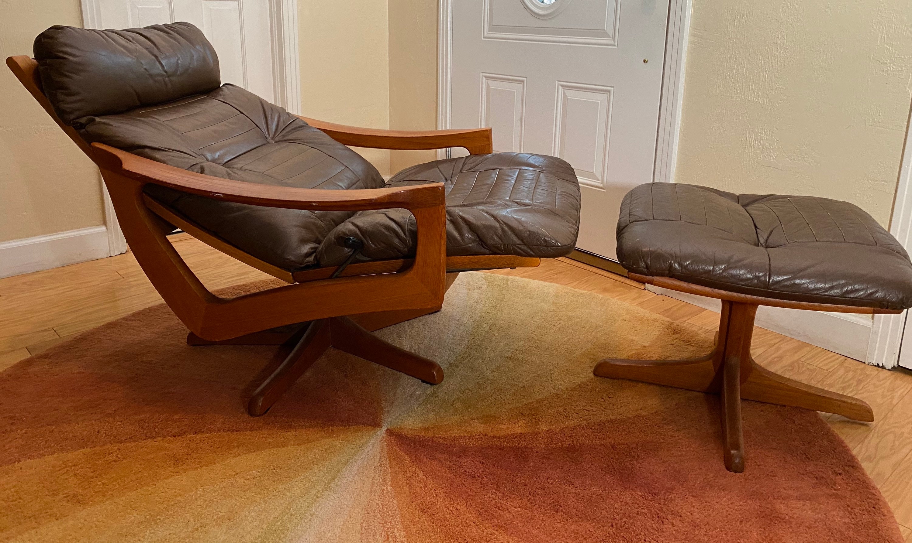 Danish Modern Teak Lied Mobler Recliner Lounge Chair and Ottoman