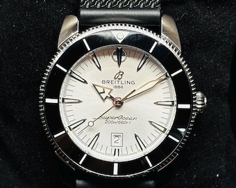 Vintage Breitling Superocean Heritage Automatic Luxury Dive Watch Stainless Steel