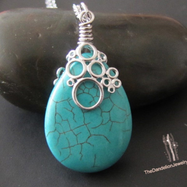 SALE, 10% OFF: Howlite Turquoise bubbles necklace in white gold