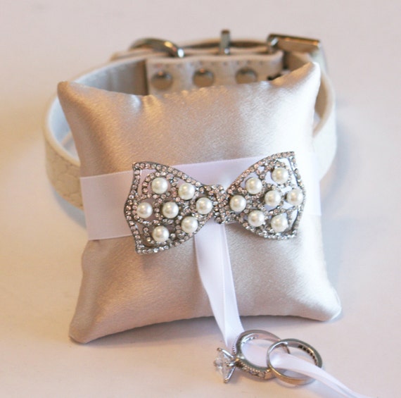 Ivory Ring Pillow Dog Ring Bearer Collar Dog Lovers Pet Etsy