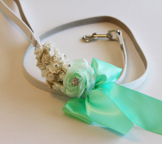 Items similar to Mint Green Floral dog Leash, Wedding accessory, High