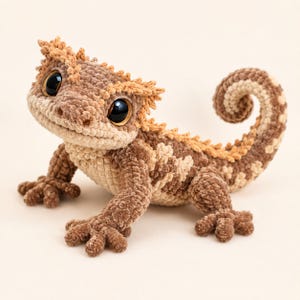 Mönster för amigurumi till Gavin the Gecko utan sömnad | Virkningsguide för nybörjare (PDF)