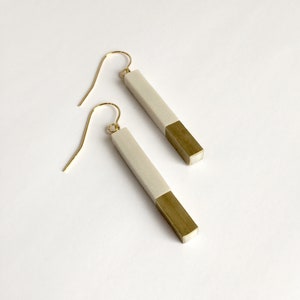 Geometric Pearl and Brass Dangle Earring, Minimal Shimmery Ivory and Gold Drop Earring image 2