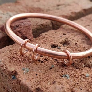 Roségouden koperen armband, minimalistische open armband, handgemaakte sieraden, eenvoudige armband voor elke dag, unisex cadeau voor hem of haar