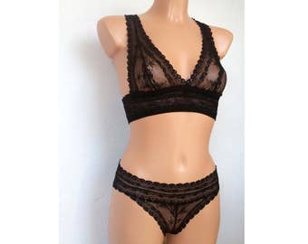 Soft Bra Lingerie Set II Passion II black with panties and a cross carrier bra