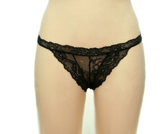 Black panties Agnes in sheer black mesh and floral lace, hand finished with guipure lace details - Fransik lace briefs