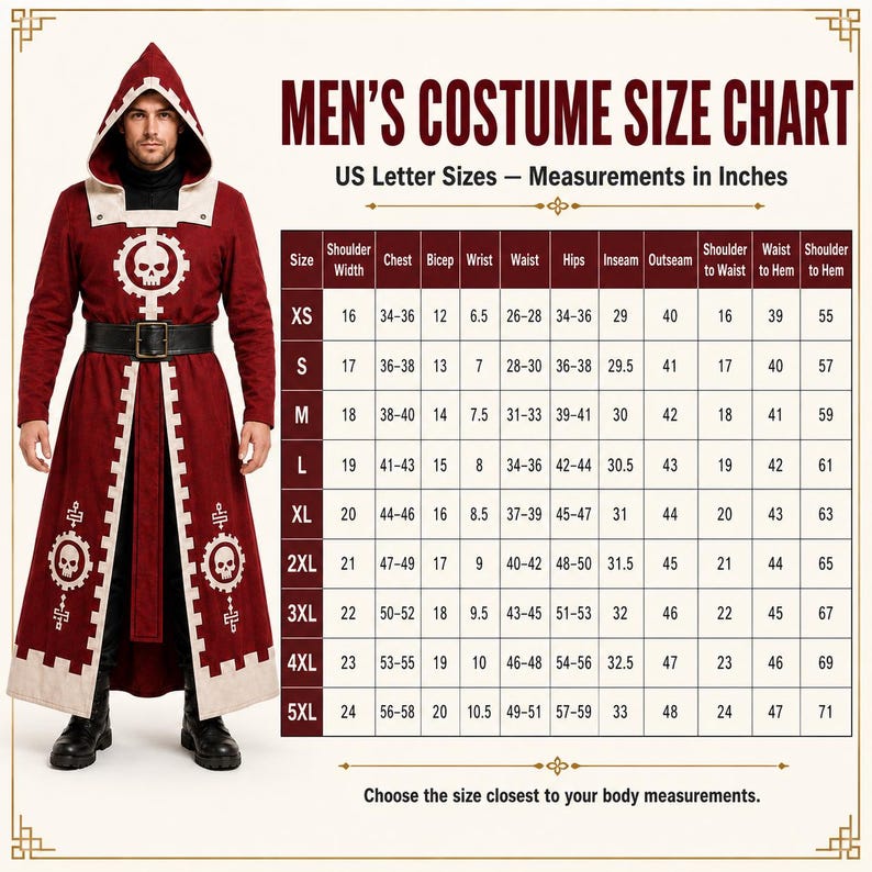 Pu&ograve; includere: Una tunica con cappuccio bordeaux con un emblema bianco a forma di ingranaggio e teschio, una cintura nera e una tabella delle taglie intitolata MEN'S COSTUME SIZE CHART con taglie USA in pollici, che elenca le misure dalla XS alla 5XL.