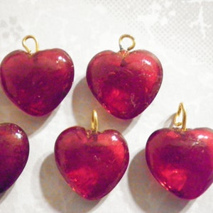 8 Vintage 18mm Glass Red Heart Charms image 2