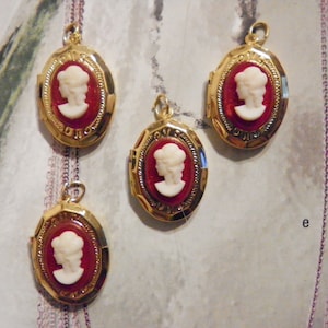 4 Vintage Goldplated 16x20mm Lockets with Ruby Red Cameo