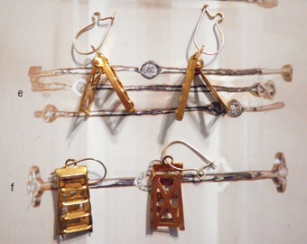 4 Paires de boucles d'oreilles plaqu&eacute; or escabeau