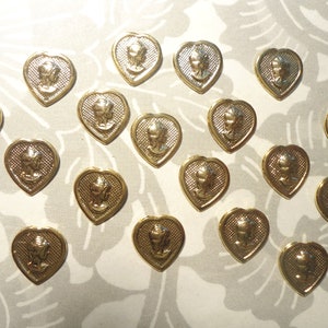 18 Goldplated Heart Cameos