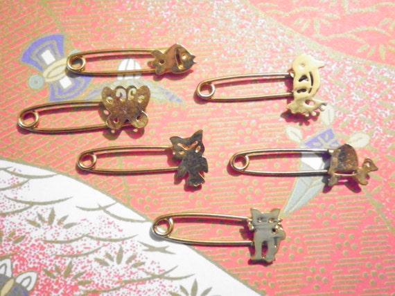 12 Assorted Goldplated Animal Safety Pins - Etsy