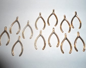 12 Goldplated Wishbone Charms