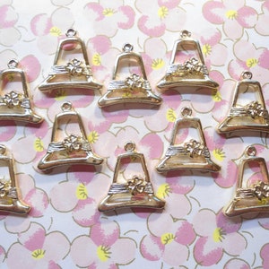 10 Goldplated St. Patrick&#39;s Day 3 Leaf Clover Hat Charms