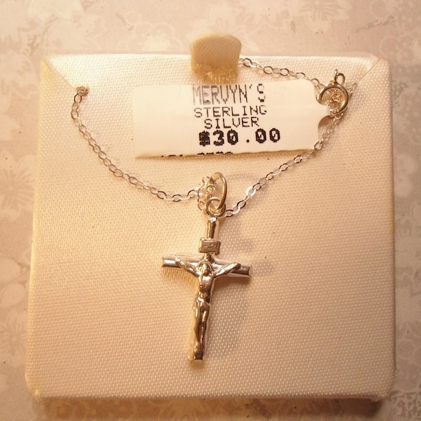 1 Cruz de Plata de Ley con Crucifijo, Collar de 45 cm (18") en Caja