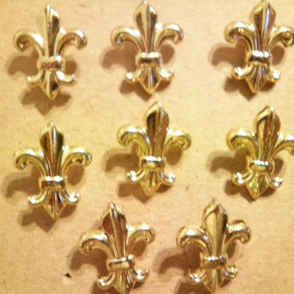 4 Vintage Goldplated 13mm Fluer-di-Lis French Cross Pins