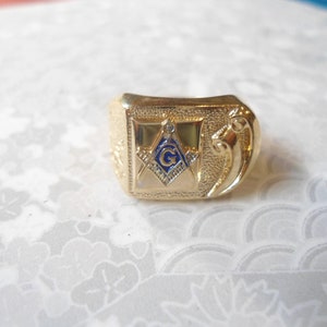 1 Blue Masonic Ring 18k Goldplated Size 6-7-8 and 9  Please Specify Your Size