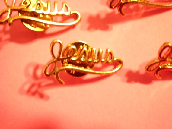 4 Vintage Goldplated Jesus Pins - image 2