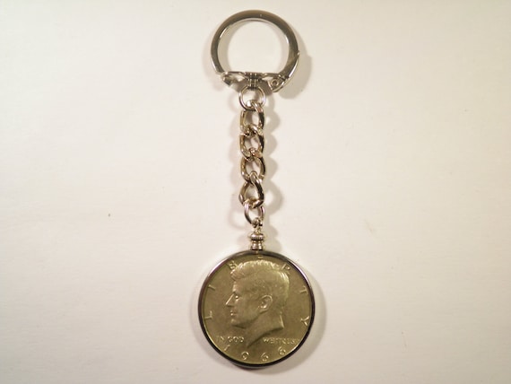 1972-D-Kennedy-Half-Dollar-With-A-Ring-Around-Edge