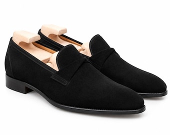 Handgemaakte zwarte suède penny loafers voor heren