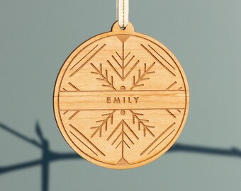 Snowflake Wood Ornament [Personalized Name, Christmas Ornament, Stocking Stuffers, Holiday Decor, Custom Name Tag, Gifts for Him, Handmade]