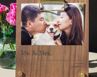 Classic Personalized Wood Picture Frame [Minimal Photo Frame, Wood Anniversary Gift, 4x6 Wood Frame, Engagement Photo Frame, Family Frame]