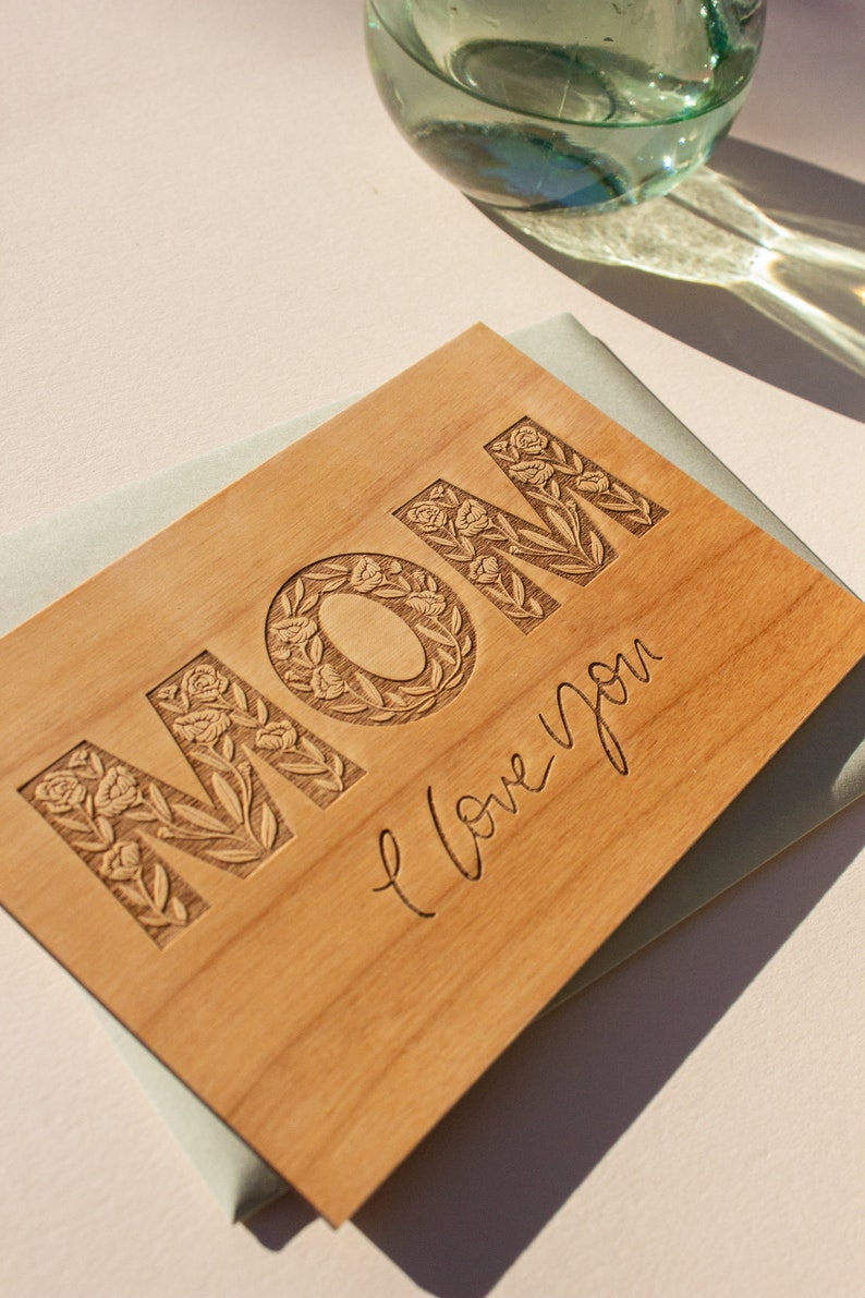 Mom I Love You Floral Wood Mother's Day Card Mother's Day Gift, Card for Mom, Personalized Gifts for Mom, Greeting Card, Gift for Grandma Add your handwriting