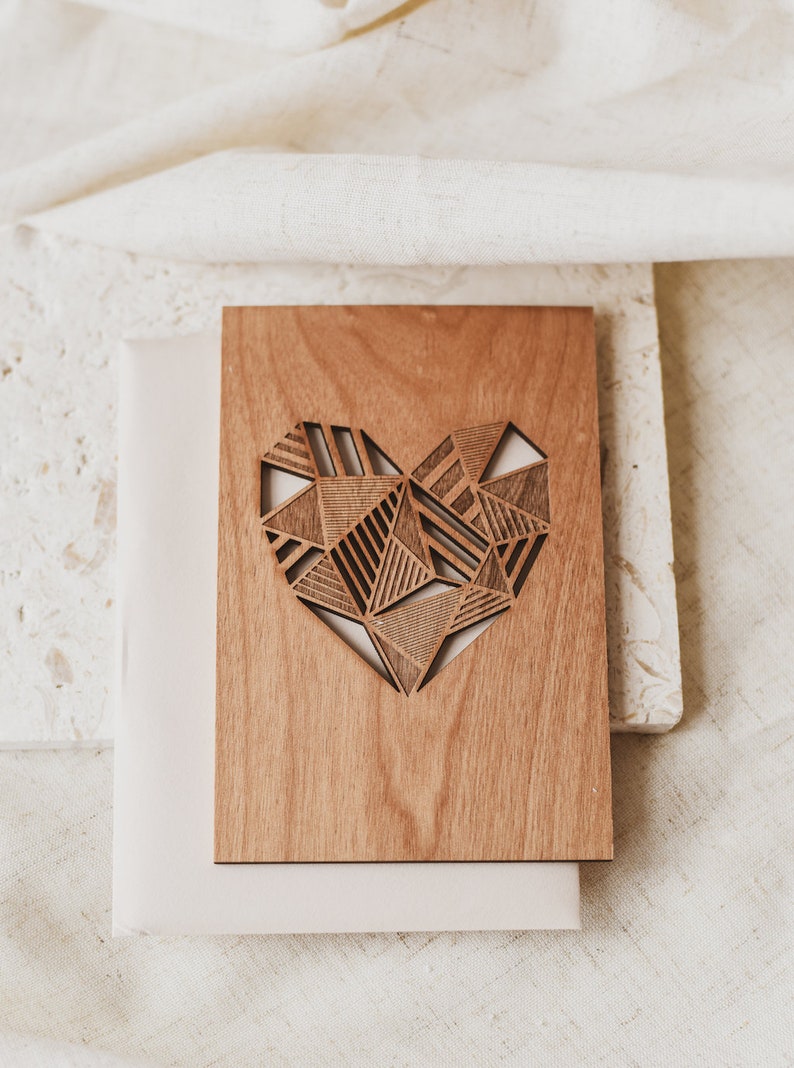 Patchwork Heart Wood Card Valentine's Day Gift, Personalized Gift, Wood Wedding, Wedding Wooden Card, 5th Anniversary, Card for Boyfriend image 3