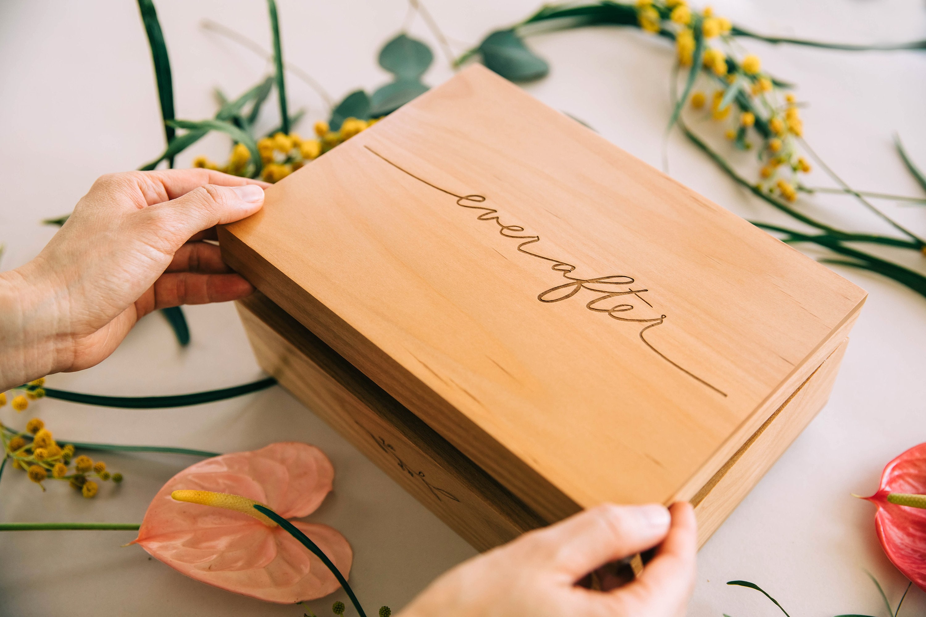 Boîte Souvenir en Bois Ever After [Cadeaux Personnalisés Personnalisés, Anniversaire, Mariage, Mémoi