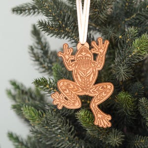 Frog Wood Ornament [Mama Nature, Christmas, Personalized Gifts, Holiday Decor, Stocking Stuffers, Wilderness Christmas, Wooden Ornament]